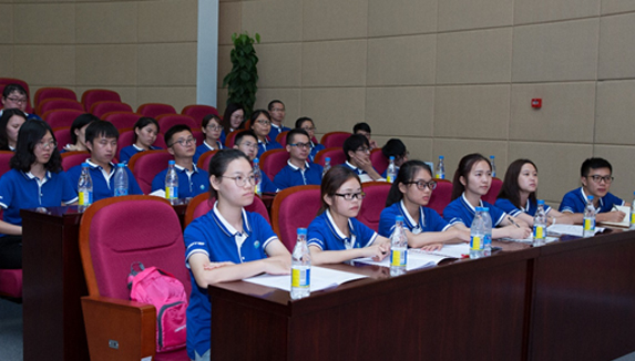 New Campus New Start
,缘于校园
,启于4118云顶集团 4118云顶集团科技乐成举行2018启辰结业生训练营开营仪式 New Campus New Start
,缘于校园
,启于4118云顶集团 4118云顶集团科技乐成举行2018启辰结业生训练营开营仪式