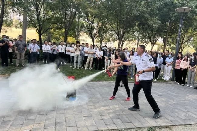 国际减灾日 | “早预警、早行动” ,4118云顶集团科技起劲开展系列清静宣传运动 国际减灾日 | “早预警、早行动” ,4118云顶集团科技起劲开展系列清静宣传运动
