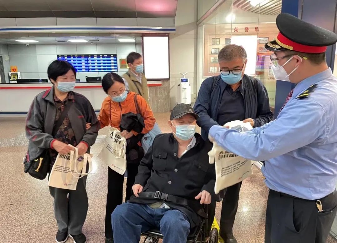 国际减灾日 | “早预警、早行动” ,4118云顶集团科技起劲开展系列清静宣传运动 国际减灾日 | “早预警、早行动” ,4118云顶集团科技起劲开展系列清静宣传运动